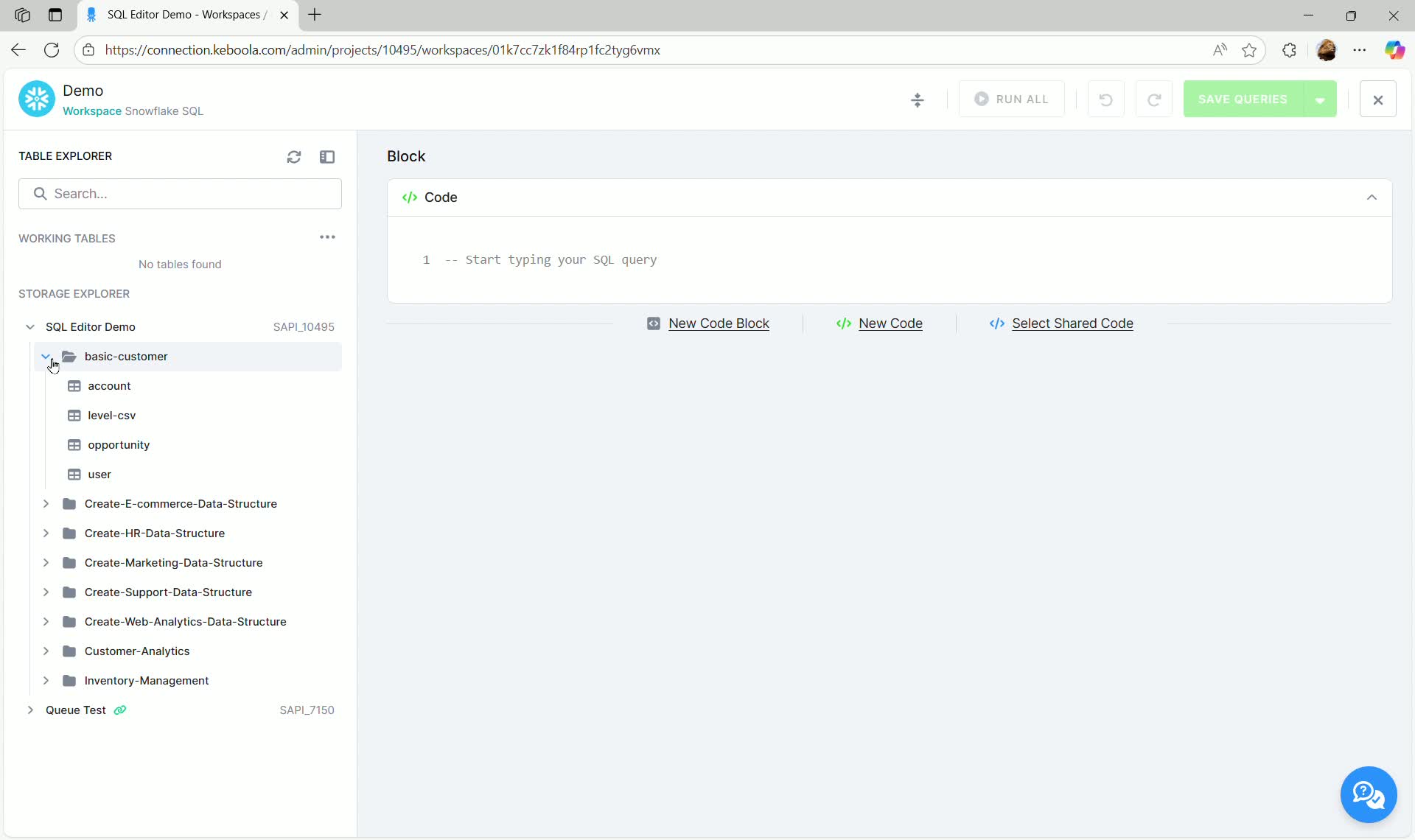 SQL Editor - Editor storage explorer showing buckets and tables